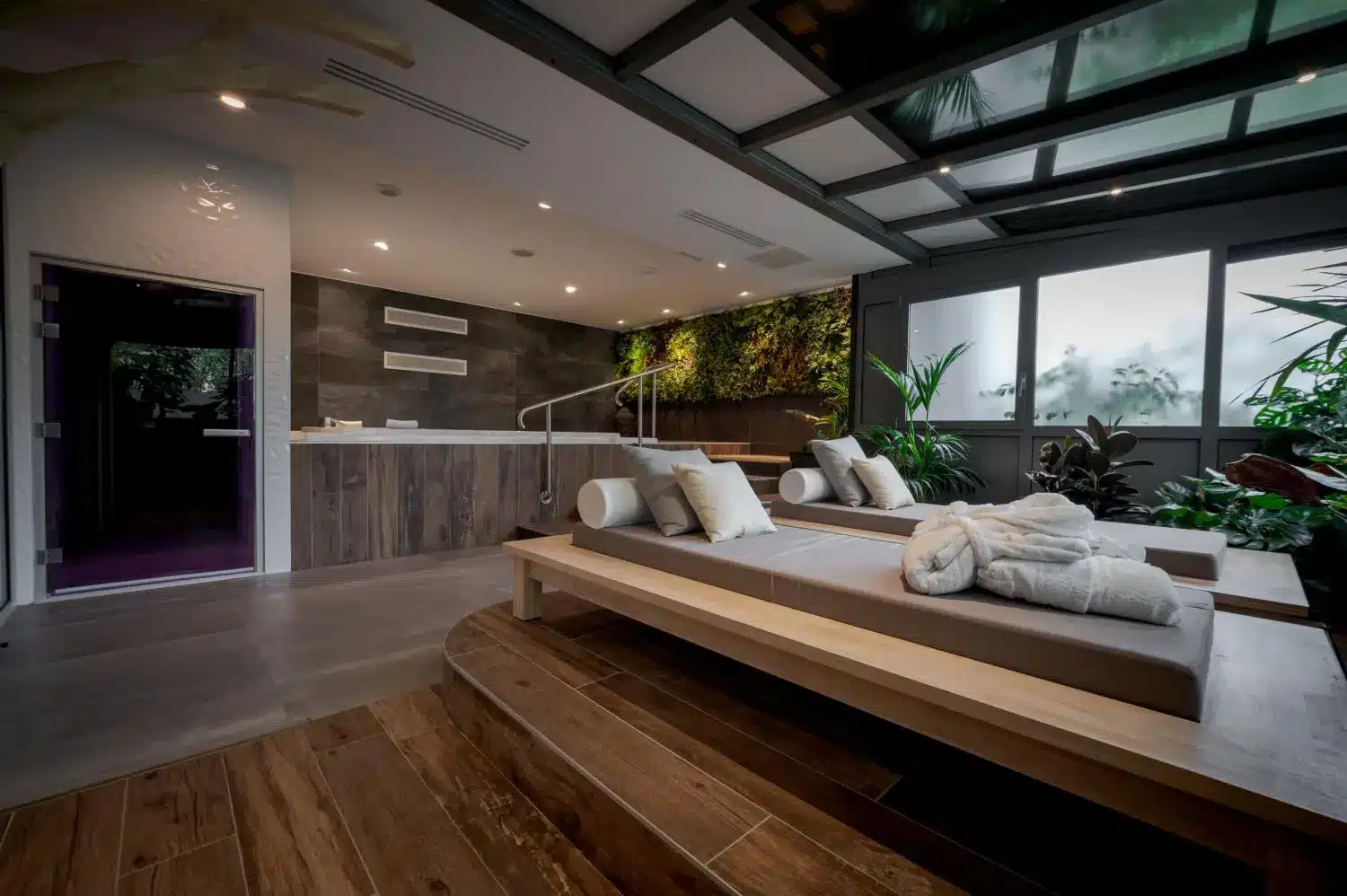 Espace détente de l'Hôtel Central Park à La Rochelle